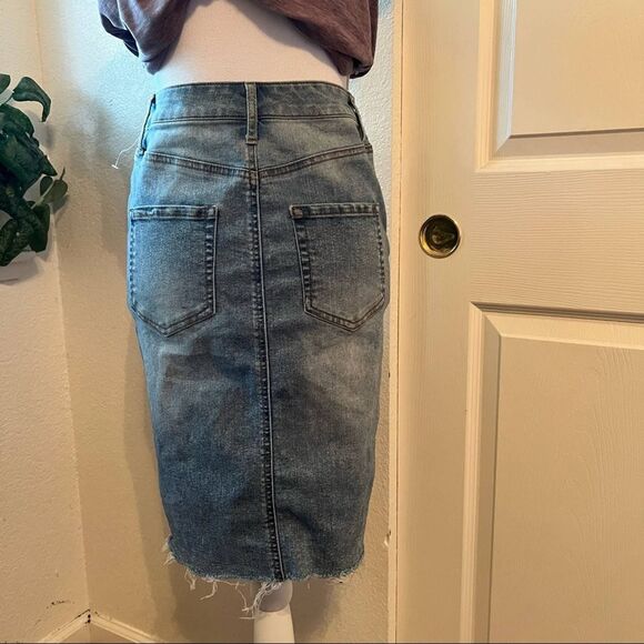 Denim zip front skirt - Picture 4 of 6